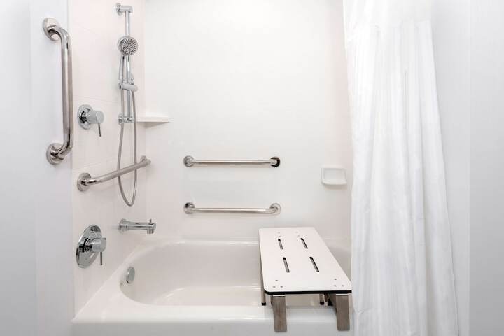 Hilton Garden Inn Panama City Airport