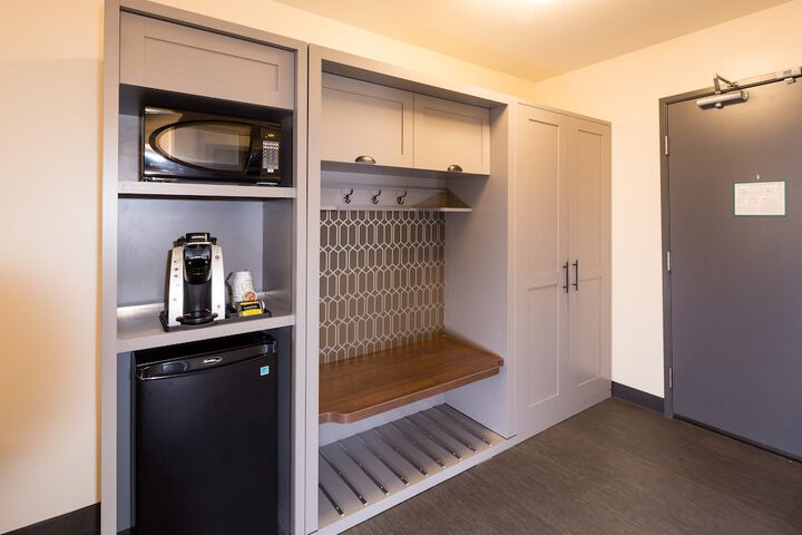 Holiday Inn Kalamazoo West by IHG