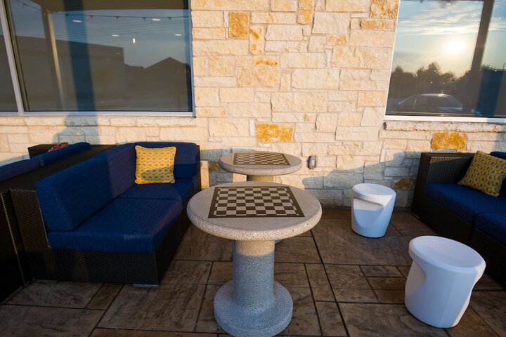 Terrace/Patio 43 of 44