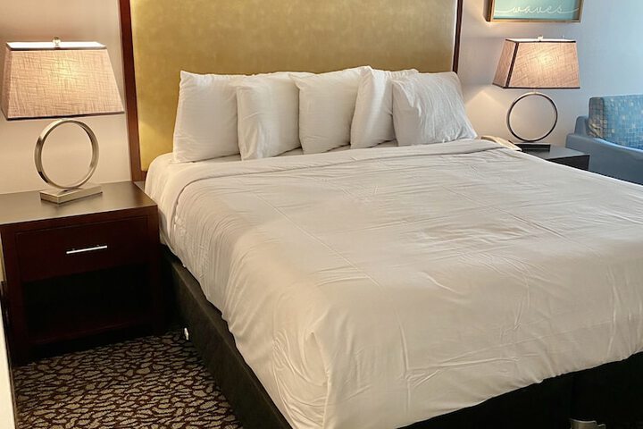 Room 47 of 62