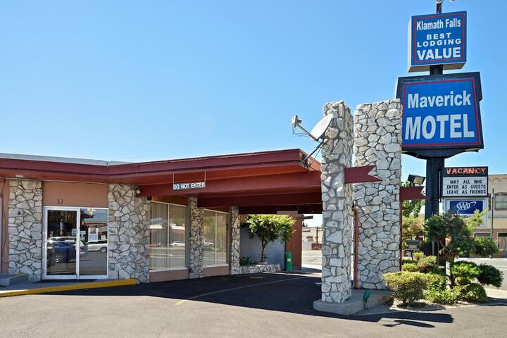 Hotel 2 of 55