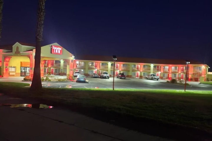Executive Inn