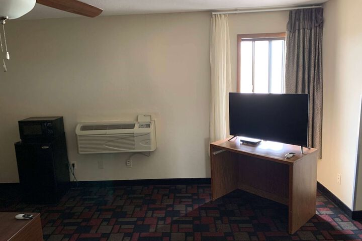 Room 14 of 34