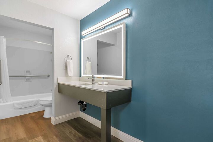 Studio 6 Suites Madera California - Yosemite
