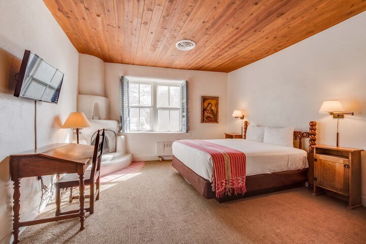 The Historic Taos Inn