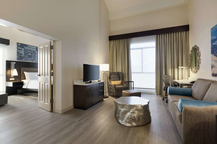 Room 14 of 34
