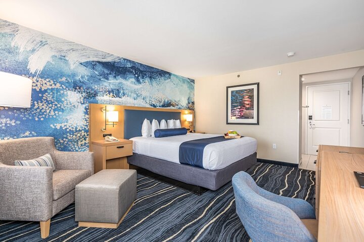 Room 26 of 60