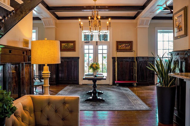 Hotel Interior 19 of 361