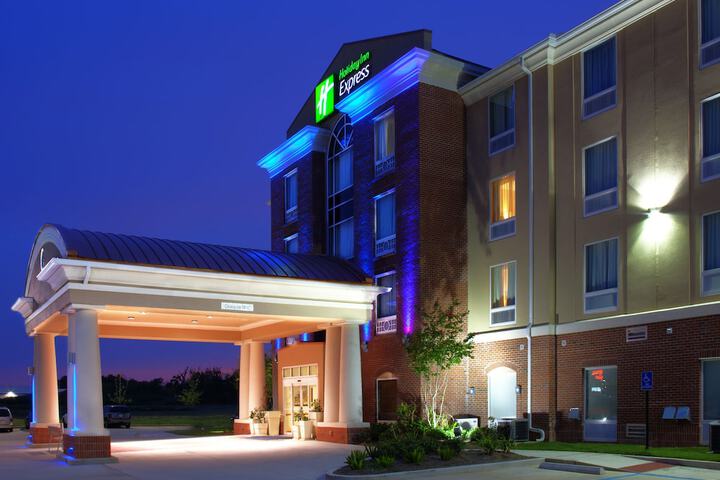 Hotel 12 of 51