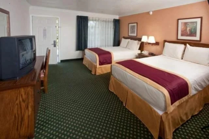 Park Vue Inn