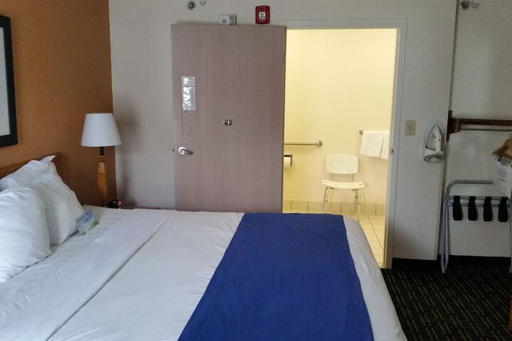 Days Inn by Wyndham Chattanooga / Hamilton Place