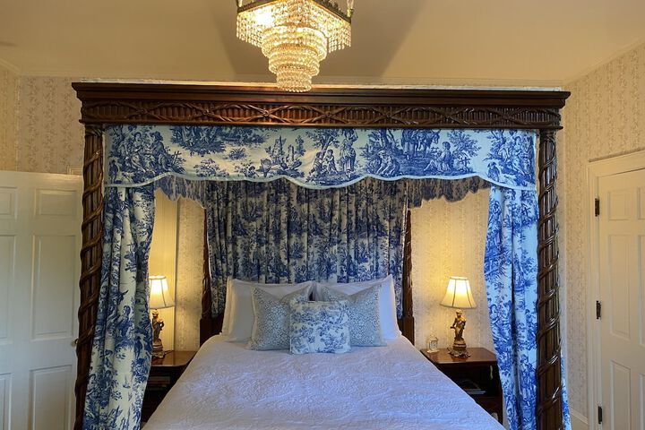 Room 34 of 38