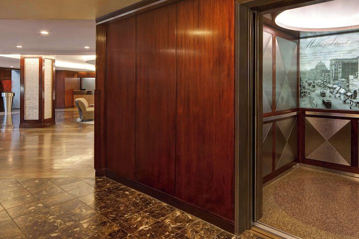 Hyatt Regency Buffalo / Hotel and Conference Center