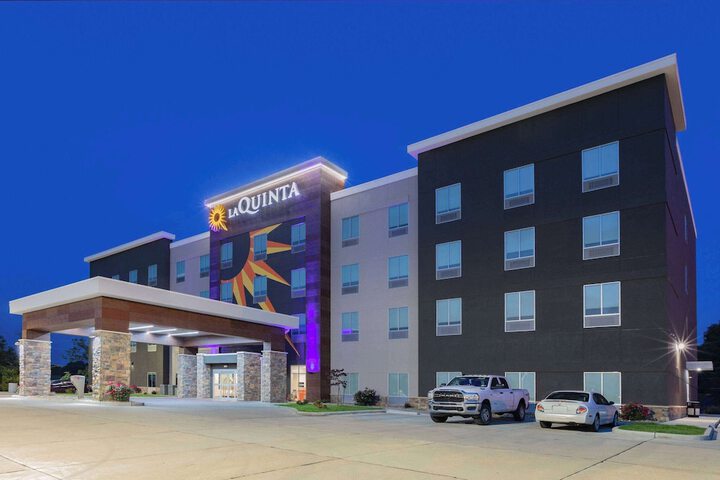 La Quinta Inn & Suites by Wyndham Jackson / Cape Girardeau
