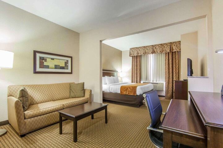Room 19 of 35