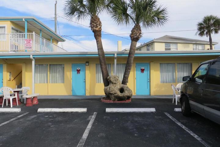 Hotel 7 of 17