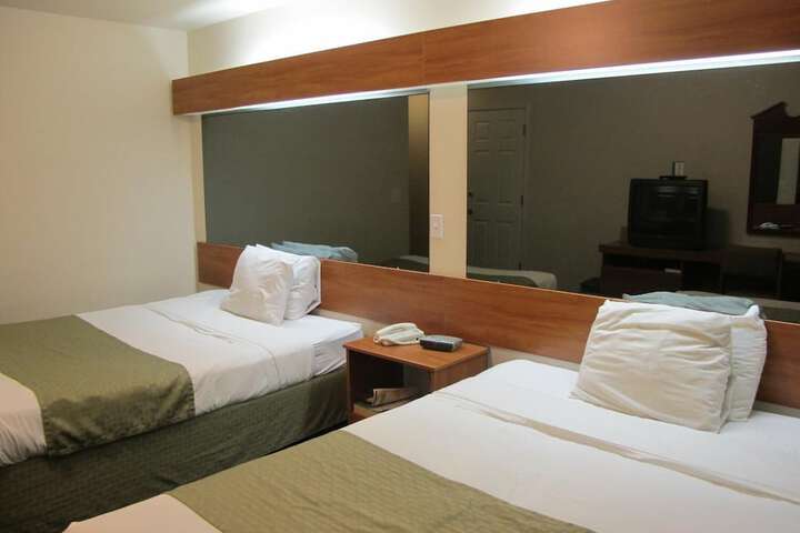 Room 17 of 30