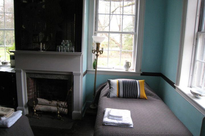 Higganum House B & B