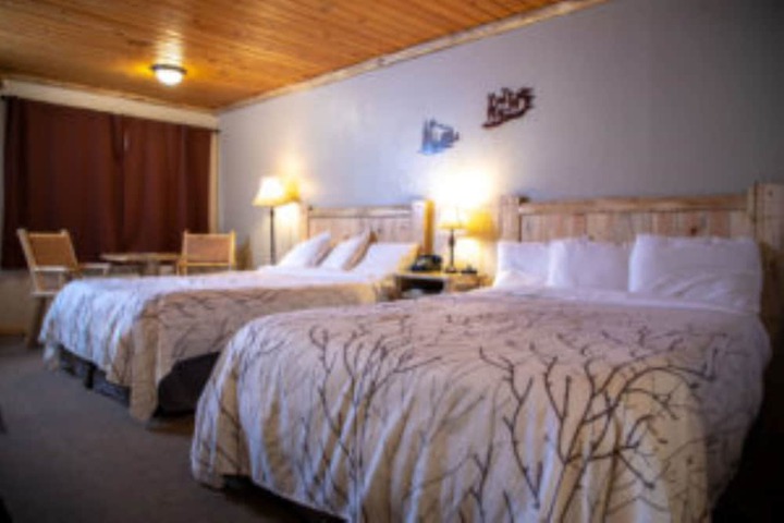 Room 12 of 24