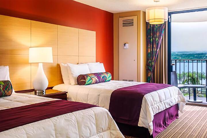 Hilo Hawaiian Hotel Trademark Collection by Wyndham