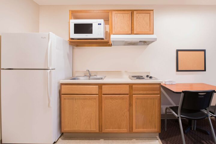 Room 13 of 25