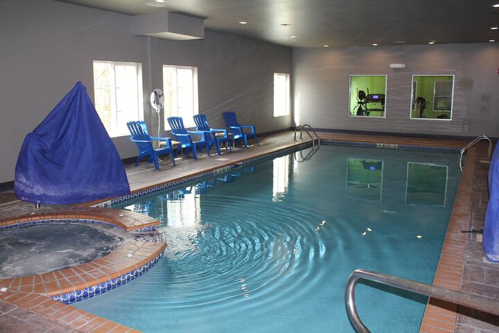 Pool 7 of 49