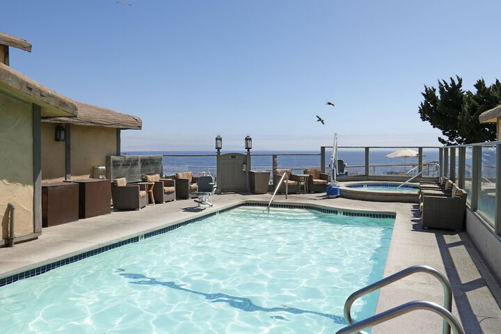 Pool 6 of 43