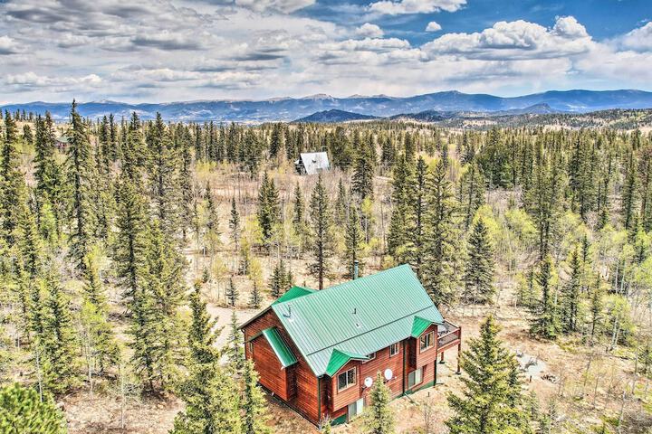 Jefferson Cabin w / Fire Pit: Near Hiking Trails!