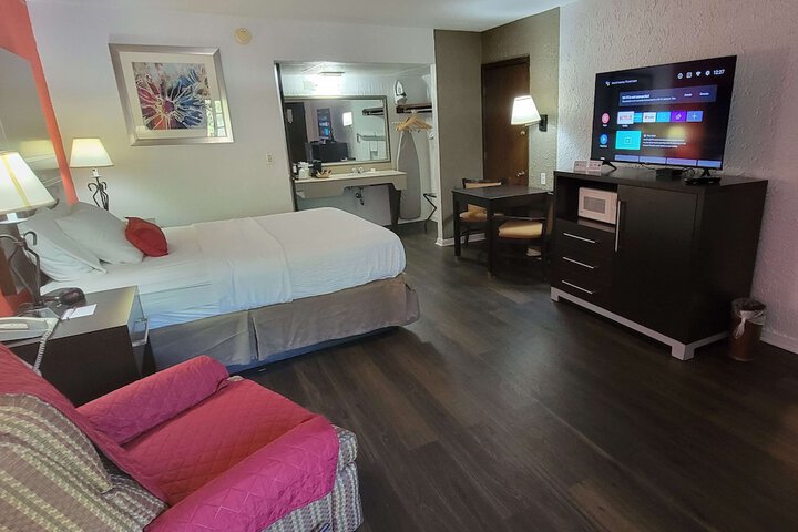 Ramada by Wyndham Mountain Home