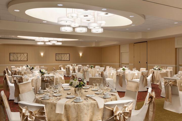 Embassy Suites by Hilton Boston Waltham