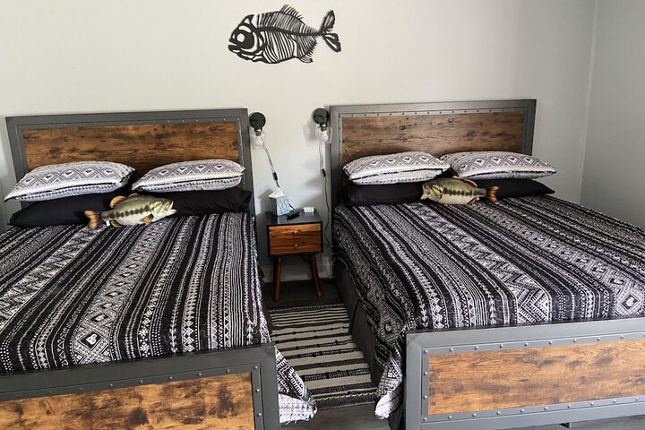 Room 32 of 85