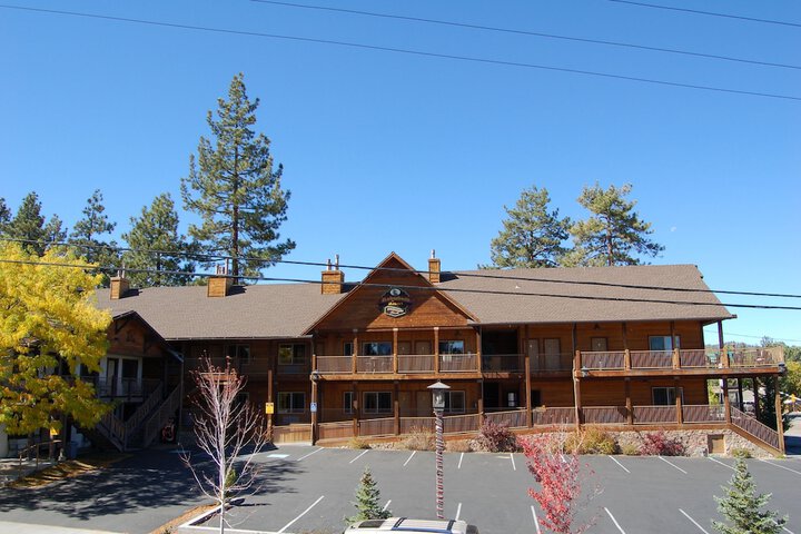 Robinhood Resort