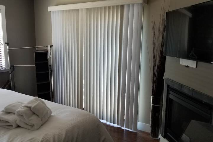 Room 127 of 245