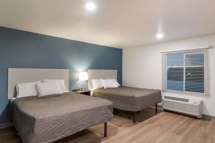 Room 12 of 26