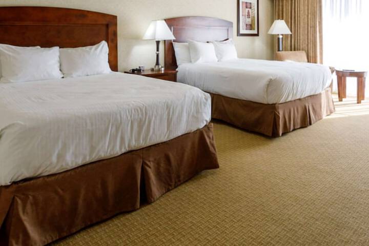 Maverick Hotel and Casino by Red Lion Hotels