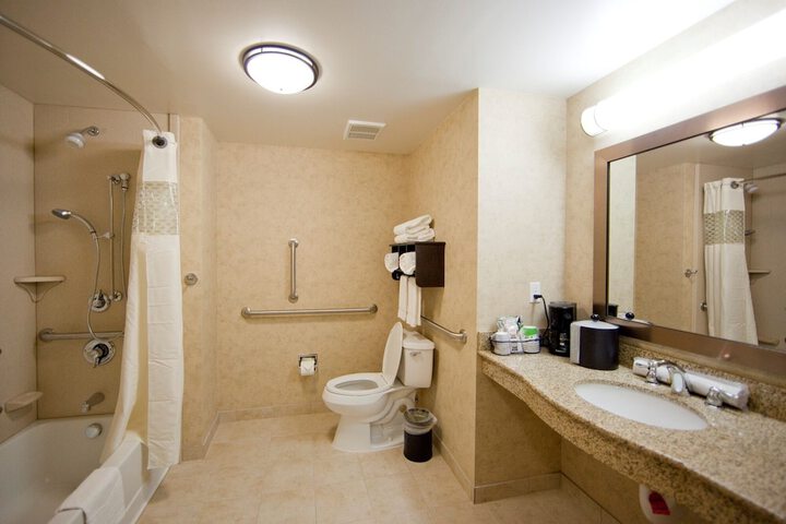 Room 25 of 45