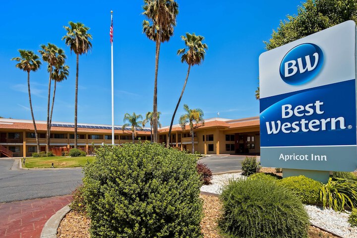 Hotel 2 of 24