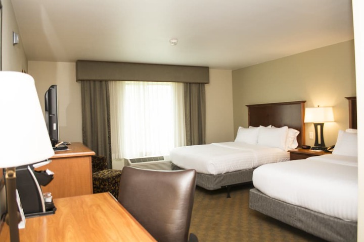 Room 20 of 38