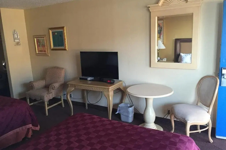 AMBASSADOR INN
