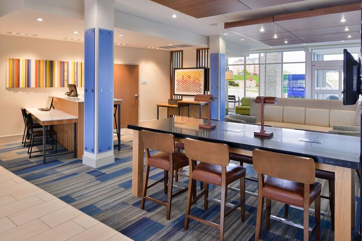 Hotel 7 of 58
