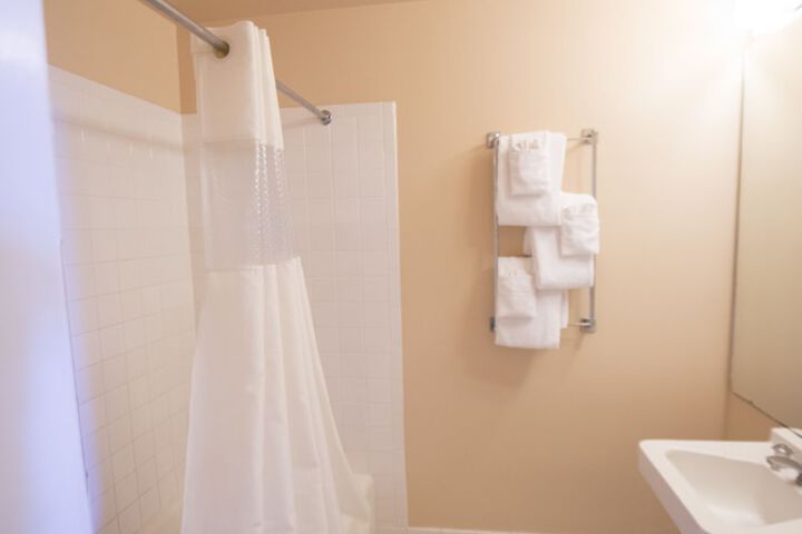 Room 25 of 58