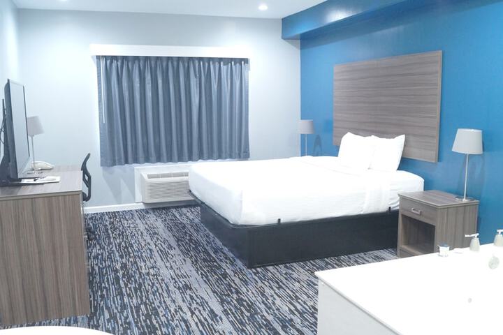 Room 15 of 21