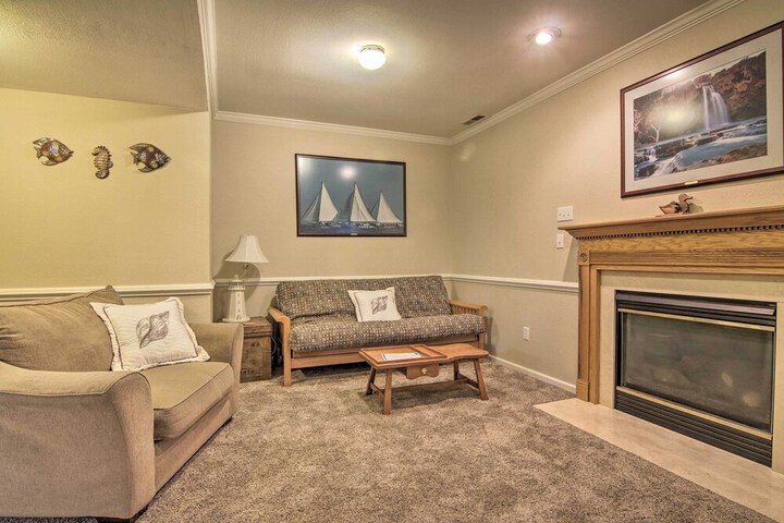 Pool Access & Deck: Bethany Beach Gem