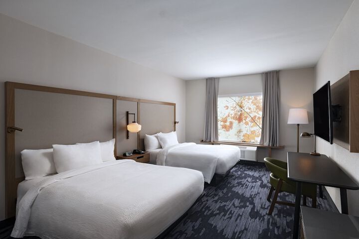 Room 14 of 24