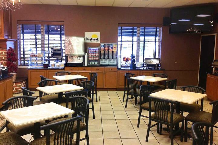 Days Inn by Wyndham Hershey