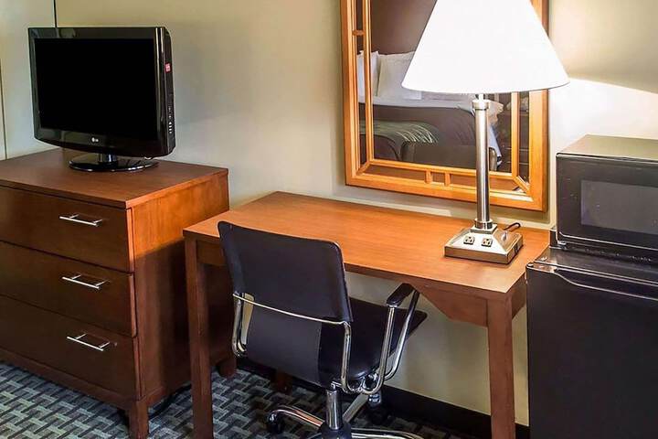 Room 42 of 87