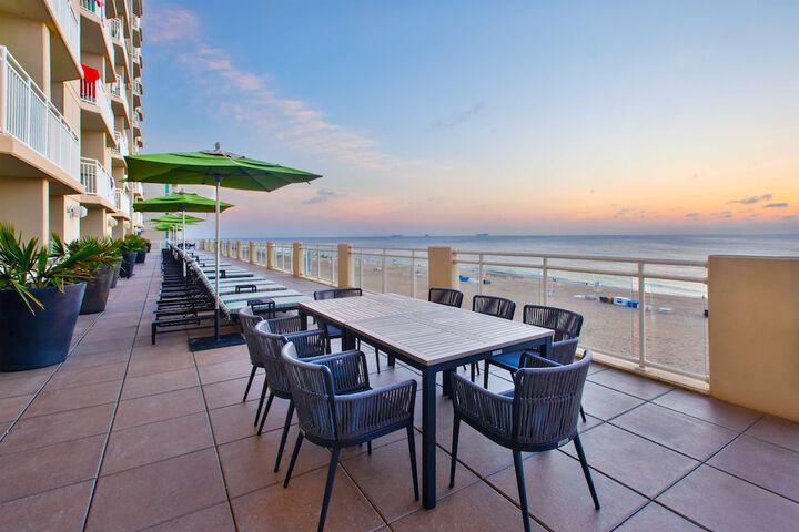 Hilton Garden Inn Virginia Beach Oceanfront