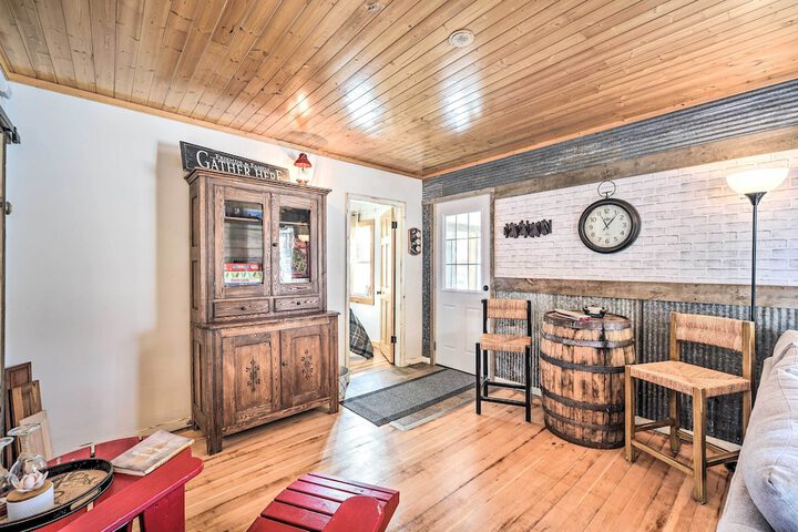 Family Home - Walk to Town & Balsam Lake!