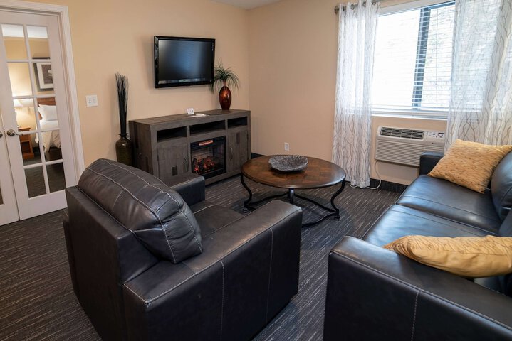 Room 46 of 159