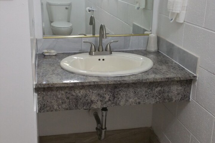 Room 10 of 71